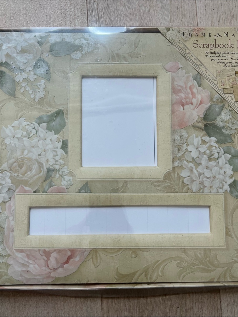 FRAME & NATURE Cream Floral Scrapbook Kit